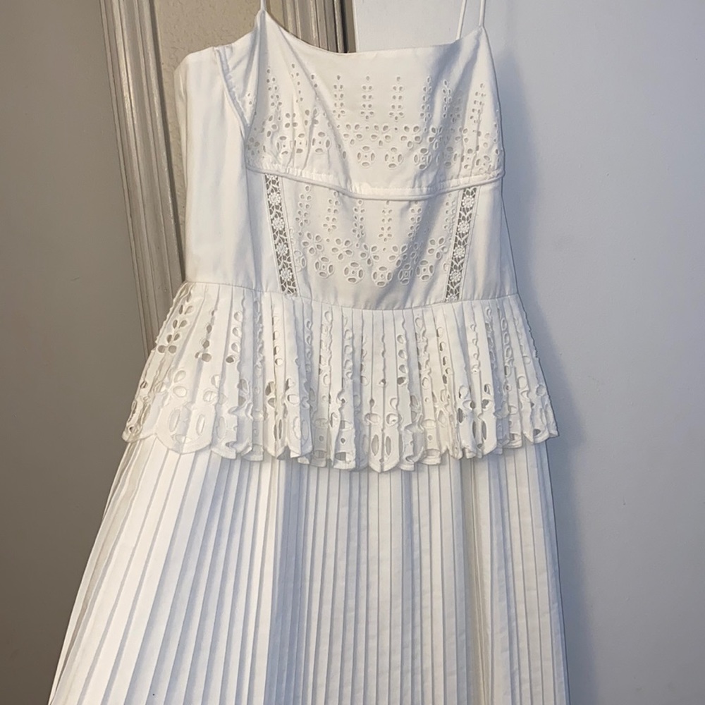 Gianni Bini White Eyelet Peplum Wedding Formal Evening Dress Sz 6